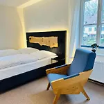 Eichen Apartment- 4 Personen- Balkon- Parkplatz- Waschmaschine شقة ولفسبورج