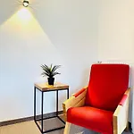 Eichen Apartment- 4 Personen- Balkon- Parkplatz- Waschmaschine شقة ولفسبورج