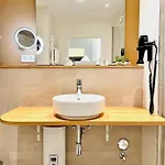 Eichen Apartment- 4 Personen- Balkon- Parkplatz- Waschmaschine
