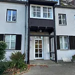 Eichen Apartment- 4 Personen- Balkon- Parkplatz- Waschmaschine شقة