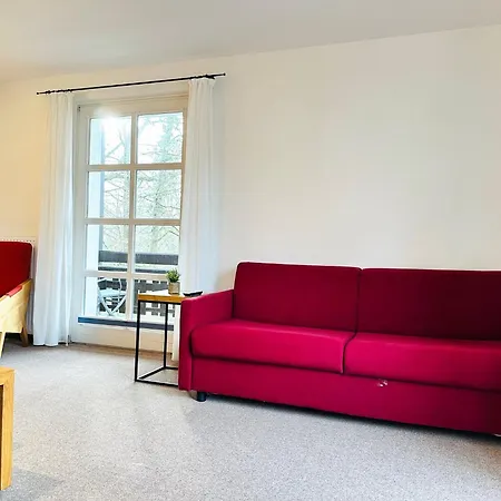 Eichen Apartment- 4 Personen- Balkon- Parkplatz- Waschmaschine * ولفسبورج