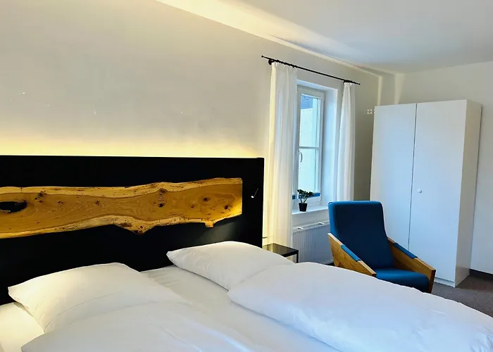 Eichen Apartment- 4 Personen- Balkon- Parkplatz- Waschmaschine 沃尔夫